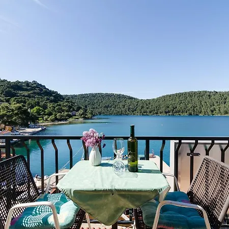 Linda Apartman Polace